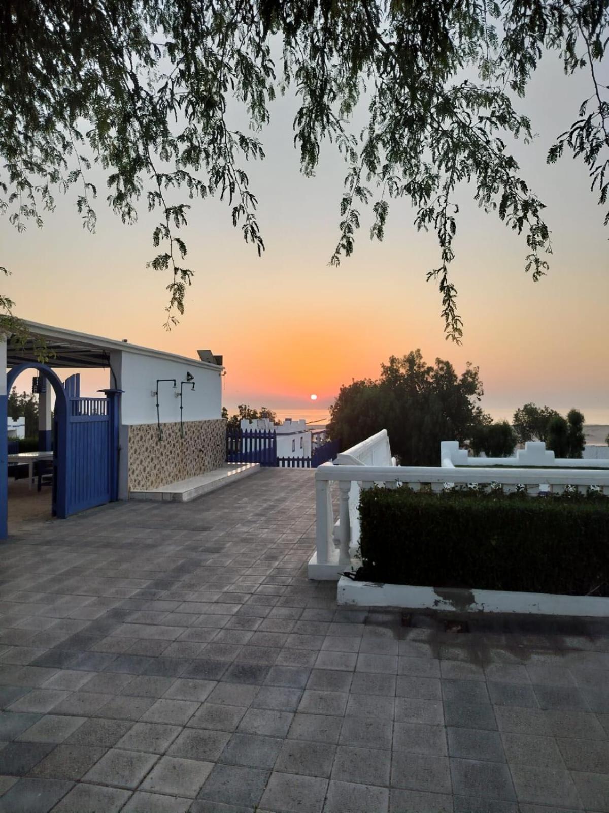 Al-Ashkhara Beach Resort منتجع شاطئ الأشخرة Al Sharqiyah Ngoại thất bức ảnh